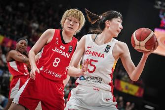 女篮亚洲杯-韩旭砍26+10李梦17分 中国73-71逆转日本夺亚洲杯冠军